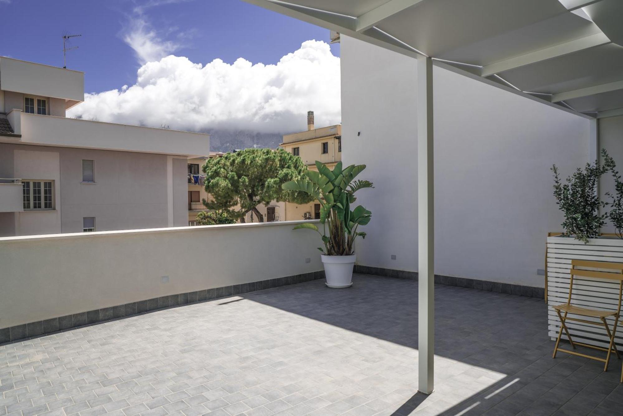 Casa Azzurra Rooms E Apartment Terrasini Exterior photo